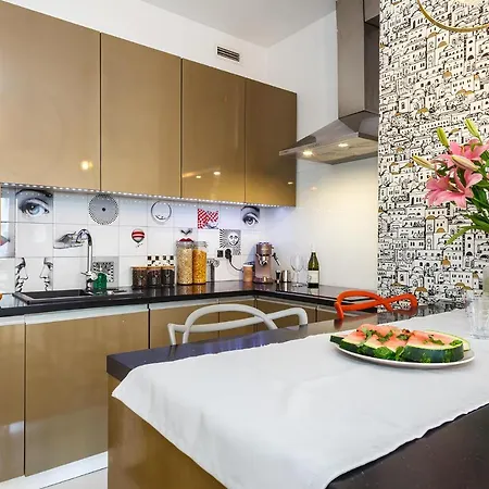 Oomph Wroclaw Deluxe Apt Ruska Exterior photo