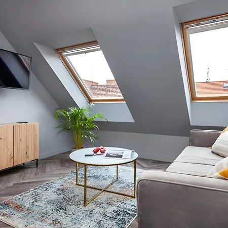 Oomph Wroclaw Deluxe Apt Ruska Exterior photo
