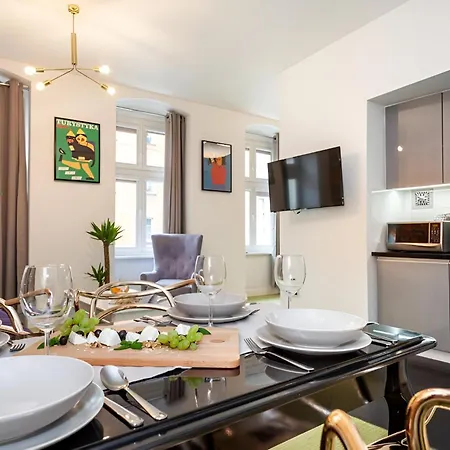 Oomph Wroclaw Deluxe Apt Ruska Exterior photo