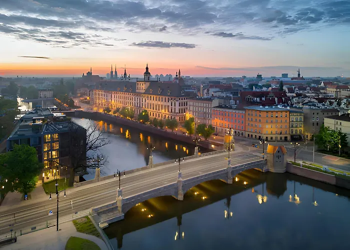 Oomph Wroclaw Deluxe Apt Ruska