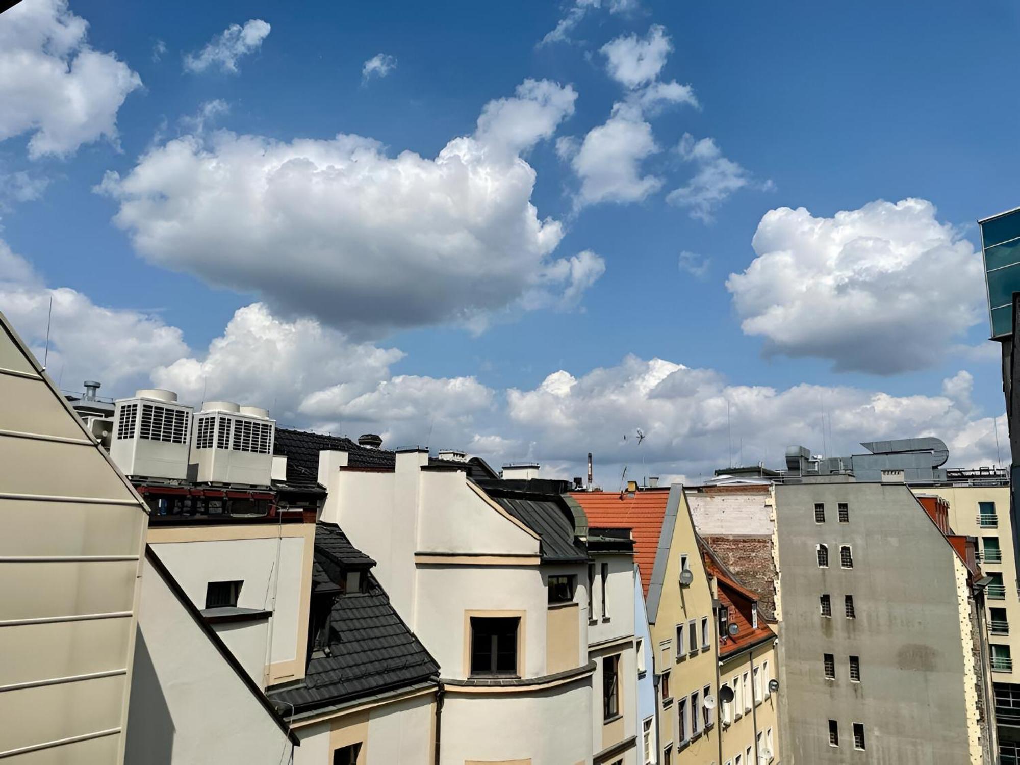 Oomph Deluxe Ruska Wroclaw